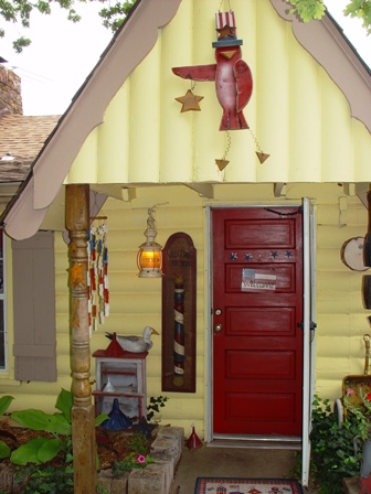 #post_2242 red, white, blue cabin 045a